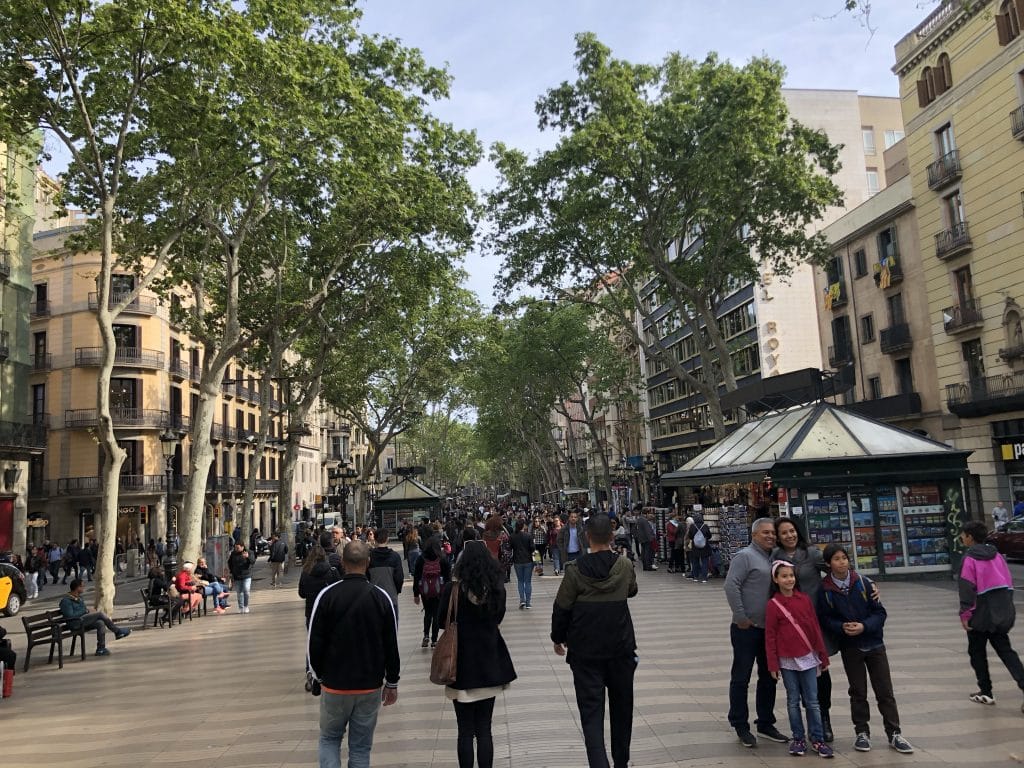 Spain Best Photo Spots in Barcelona Cover Photo for Other Posts